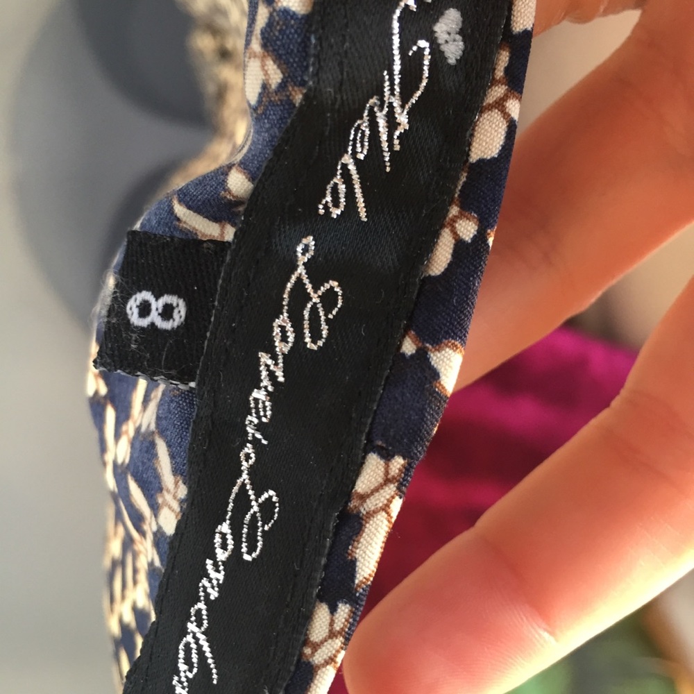 Beautiful ASOS bee pattern dress - Picture 3 of 3